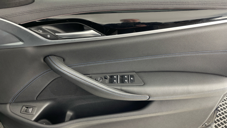 BMW 5 Series 520d xDrive M Sport 5dr Auto Diesel Estate